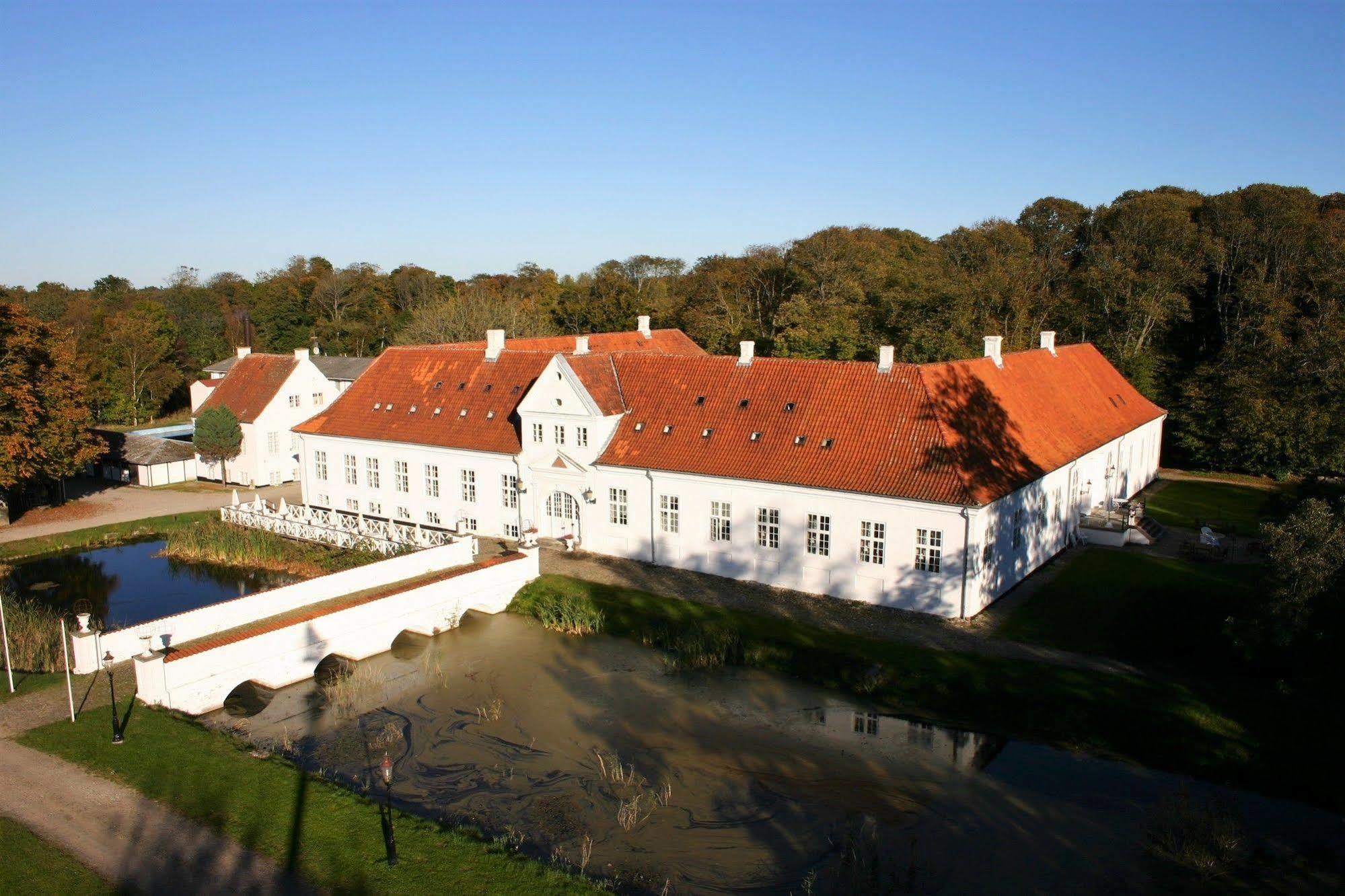 Store Restrup Manor House Exterior foto